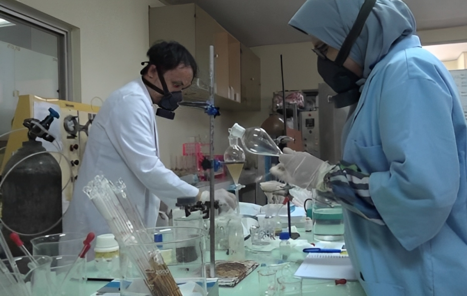 Laboratorium Analisa Fluida Reservoir
